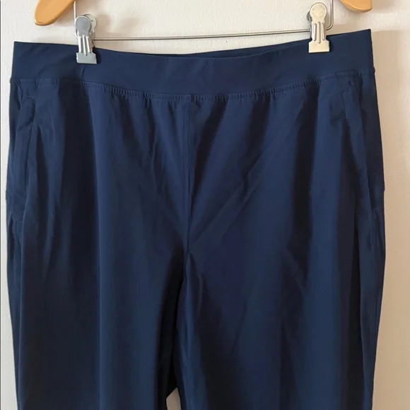 Lululemon Adapted State High-Rise Jogger Full Length in True Navy Size 12 - Picture 3 of 7